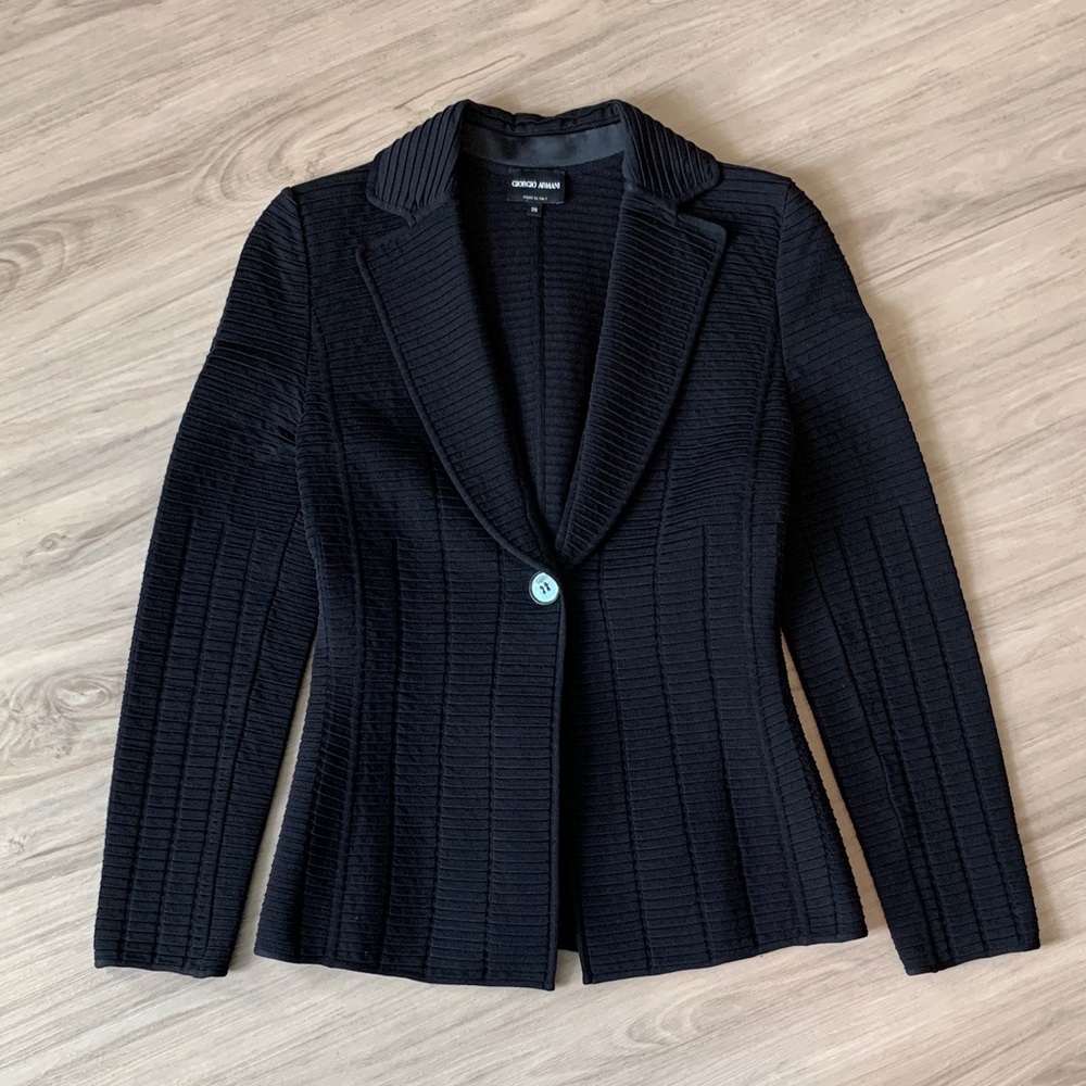 Giorgio Armani Minimalist Sculptural Quiet Luxury Waist Cinching Knit Blazer
